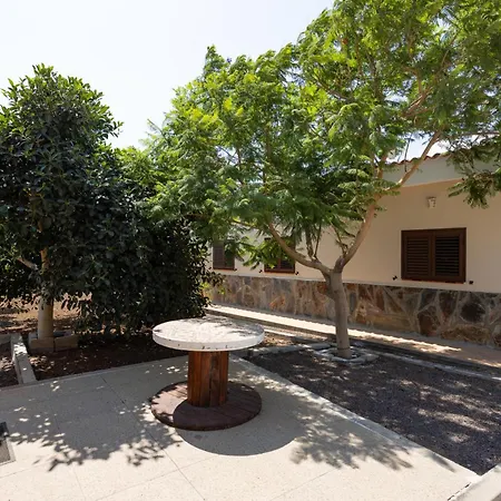 Вилла Home2book Fantasy & Nature, Private Pool *