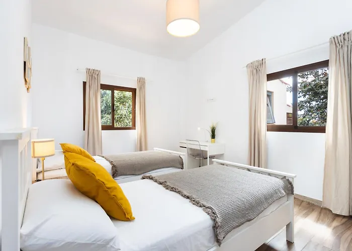 别墅 Home2book Fantasy & Nature, Private Pool 圣米格尔德阿沃纳